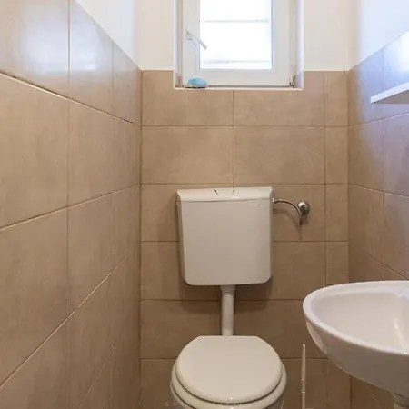Holiday home House With A Swimming Pool Kotlenice, Zagora - 22219 Dugopolje