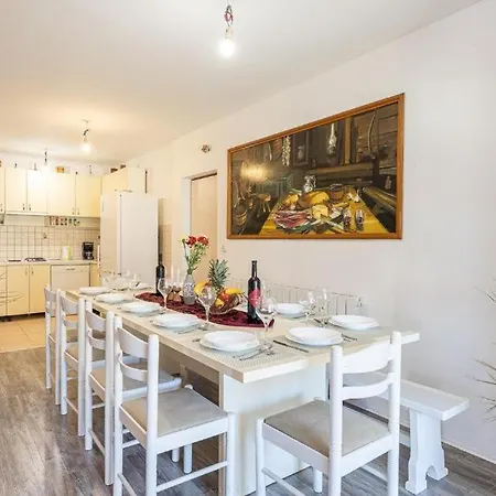 Holiday home House With A Swimming Pool Kotlenice, Zagora - 22219 Dugopolje